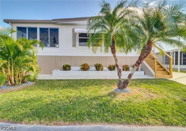 Manufactured home for sale at 227 Tangerine Dr, Fort Myers, FL 33905 | MLS# 2026039435