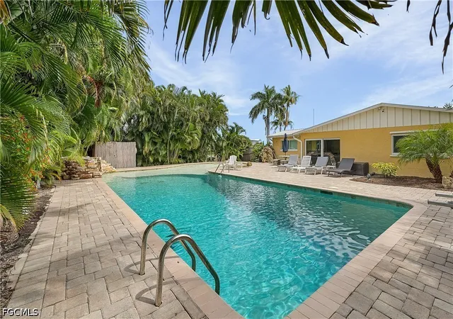Photo 3 of Single family home for sale at 3596 Emerald Ave, Saint James City, FL 33956 | MLS# 2026039442 | Listing updated on 2026-09-26