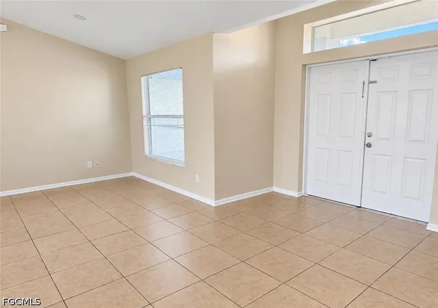 Photo 3 of Single family home for sale at 1515 Sw 19th Place, Cape Coral, FL 33991 | MLS# 2026039446 | Listing updated on 2026-09-28