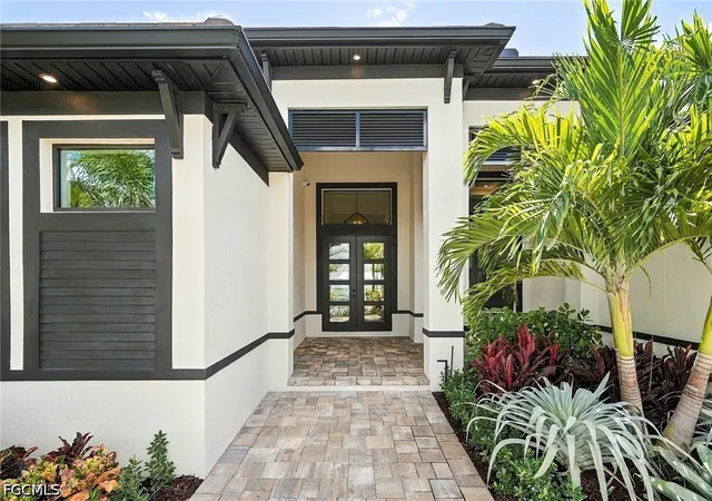 Photo 3 of Single family home for sale at 5025 Sorrento Ct, Cape Coral, FL 33904 | MLS# 2026039469 | Listing updated on 2026-10-04