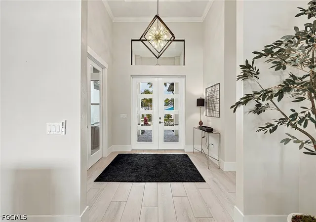 Photo 3 of Single family home for sale at 5025 Sorrento Ct, Cape Coral, FL 33904 | MLS# 2026039469 | Listing updated on 2026-10-04