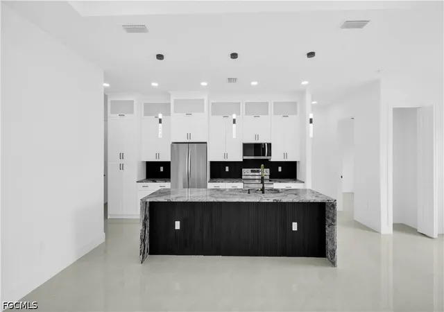 Photo 3 of Sale Pending at 808 Willard Ave, Lehigh Acres, FL 33972 | MLS# 2026039505 | Listing updated on 2026-10-15