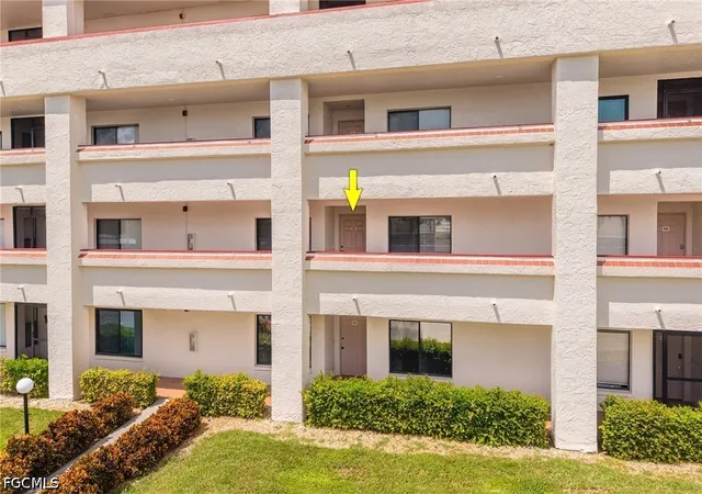 Listing Photo 1 - Condo for sale in building located at 1781 Pebble Bch Dr, Fort Myers, FL 33907 - Unit #211