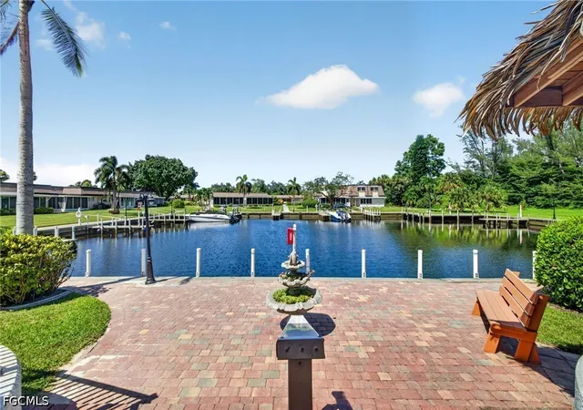 Photo 2 of Condo for sale at 5712 Bass Cir, Fort Myers, FL 33919 | MLS# 2026039528 | Listing updated on 2026-09-19