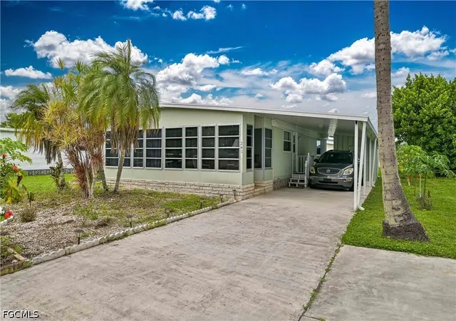Photo 3 of Single family home for sale at 241 Indian Key Ln #256, Naples, FL 34114 | MLS# 2026039531 | Listing updated on 2026-10-01