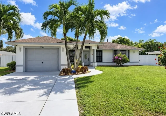 Photo 1 of Single family home for sale at 1728 54th Terrace Sw, Naples, FL 34116 | MLS# 226033391 | Listing updated on 2026-09-19