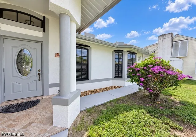 Photo 3 of Single family home for sale at 1728 54th Terrace Sw, Naples, FL 34116 | MLS# 226033391 | Listing updated on 2026-09-19