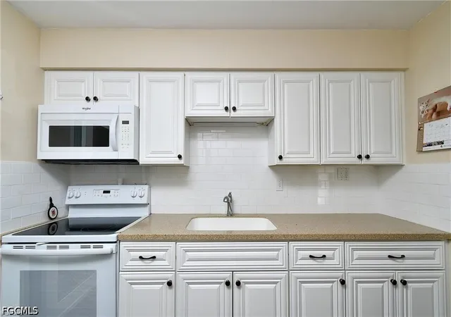 Photo 3 of Townhouse for sale at 13 Hamlin Ct, Lehigh Acres, FL 33936 | MLS# 2026039547 | Listing updated on 2026-09-20