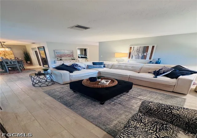 Photo 3 of Townhouse for sale at 5598 Boynton Ln, Fort Myers, FL 33919 | MLS# 2026039553 | Listing updated on 2026-09-23