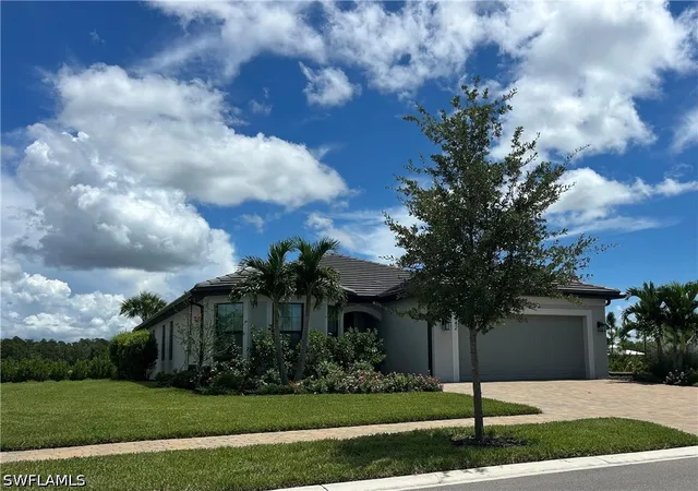 Photo 1 of Single family home for sale at 1942 Fresno Ave, Naples, FL 34120 | MLS# 226033857 | Listing updated on 2026-10-03