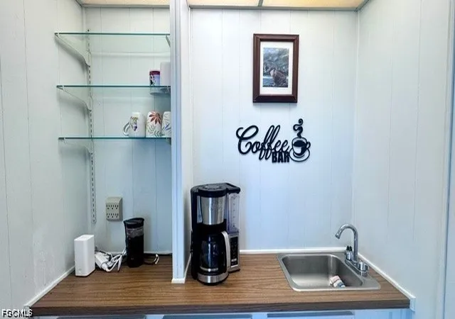 Photo 4 of Manufactured home for sale at 5501 Colonial Rd #229, North Fort Myers, FL 33917 | MLS# 2026039598 | Listing updated on 2026-09-21