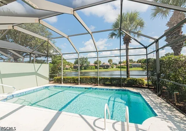Photo 2 of Townhouse for sale at 10615 Camarelle Cir, Fort Myers, FL 33913 | MLS# 2026039601 | Listing updated on 2026-09-22