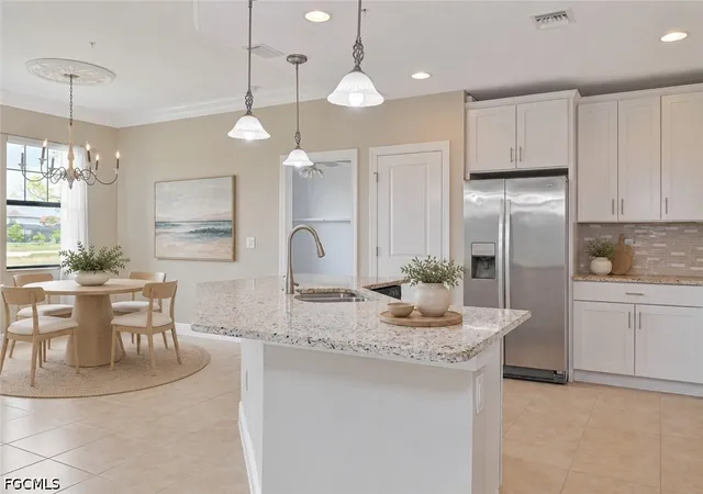 Listing Photo 4 - Condo for sale in building located at 11765 Grand Belvedere Wy, Fort Myers, FL 33913 - Unit #102