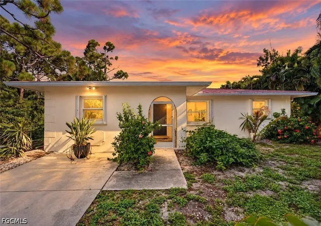 Photo 1 of Single family home for sale at 3628 Tropical Point Dr, Saint James City, FL 33956 | MLS# 2026039607 | Listing updated on 2026-10-01