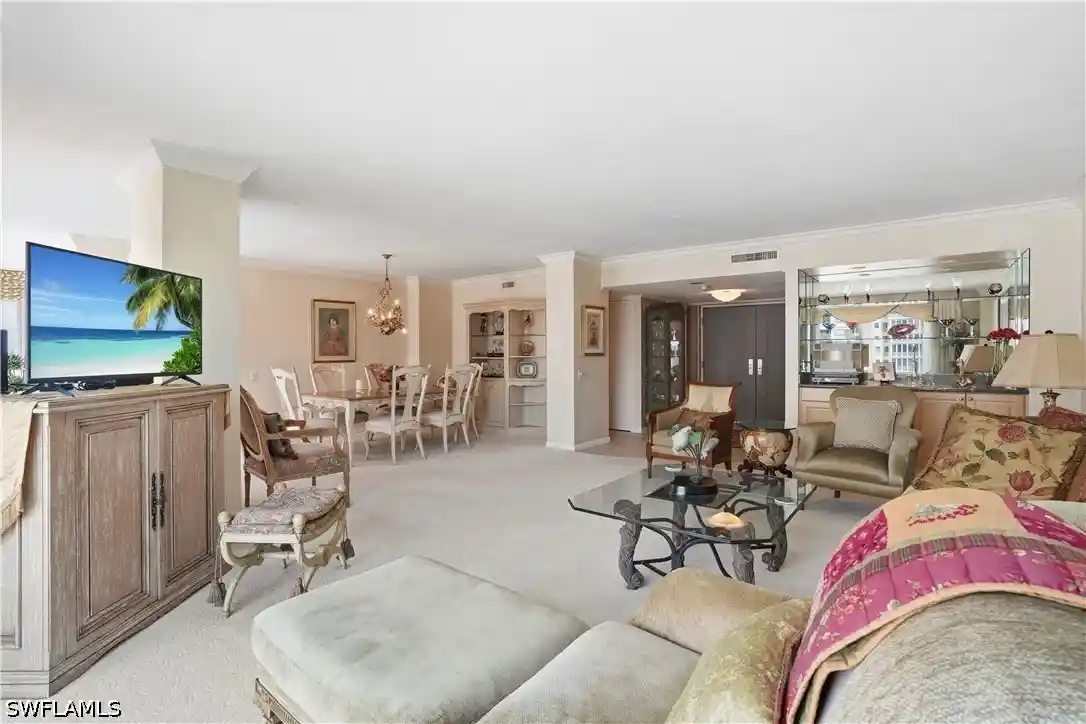 Listing Photo 2 - Condo for sale in 4401 Gulf Shore Blvd N located at 4401 Gulf Shore Blvd N, Naples, FL 34103 - Unit #1206