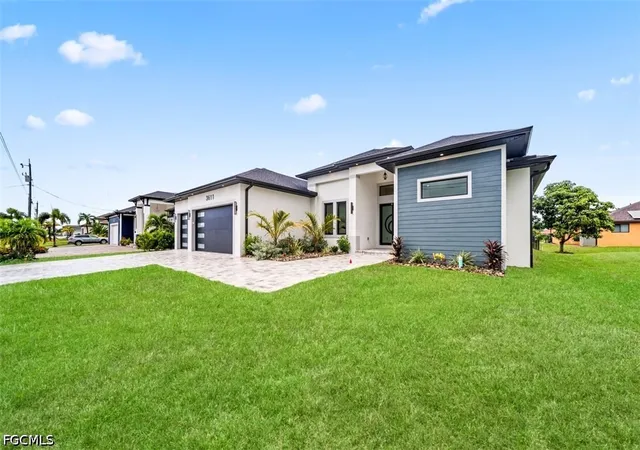 Photo 3 of Single family home for sale at 3611 SW 4th Lane, Cape Coral, FL 33991 | MLS# 2026039641 | Listing updated on 2026-09-21