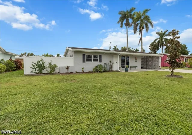 Photo 1 of Sale Pending at 1458 Byron Rd, Fort Myers, FL 33919 | MLS# 226033903 | Listing updated on 2026-09-23