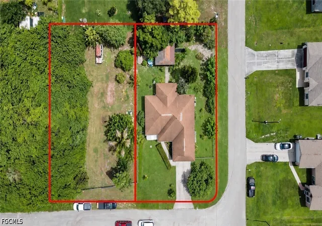 Photo 1 of Single family home for sale at 55 Loraine Ave S, Lehigh Acres, FL 33976 | MLS# 2026039689 | Listing updated on 2026-09-21