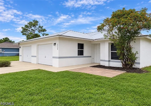 Photo 2 of Sale Pending at 2238 Fairway Dr, Lehigh Acres, FL 33973 | MLS# 2026039693 | Listing updated on 2026-10-07