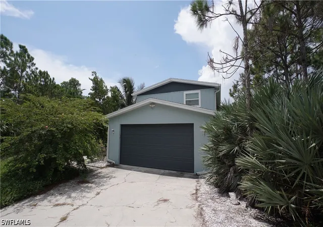 Photo 1 of Single family home for sale at 12861 Iona Rd, Fort Myers, FL 33908 | MLS# 226033381 | Listing updated on 2026-09-21