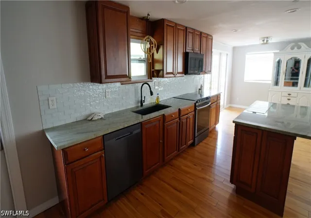 Photo 3 of Single family home for sale at 12861 Iona Rd, Fort Myers, FL 33908 | MLS# 226033381 | Listing updated on 2026-09-21