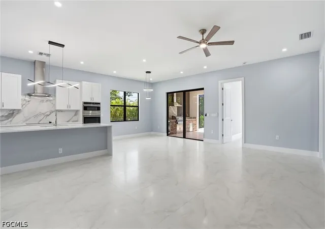 Photo 4 of Single family home for sale at 27659 Franklin St, Bonita Springs, FL 34134 | MLS# 2026039738 | Listing updated on 2026-09-26