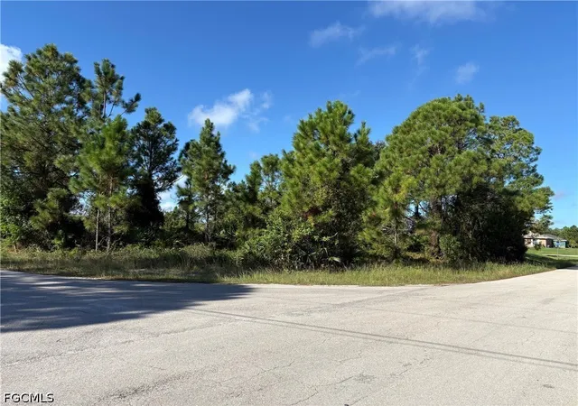 Photo 1 of Land for sale at 710 Oakridge Ave S, Lehigh Acres, FL 33974 | MLS# 2026039753 | Listing updated on 2026-09-21