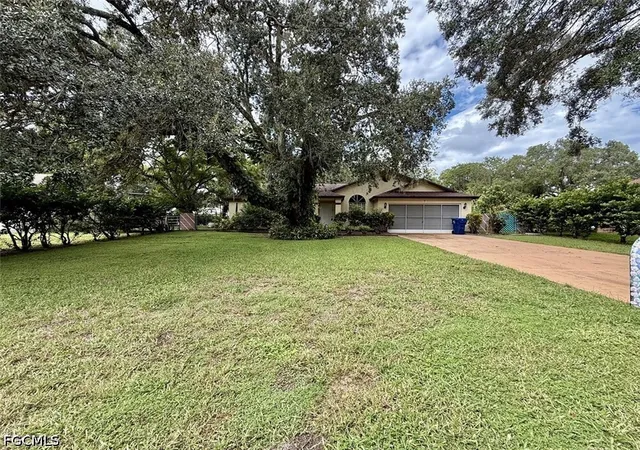 Photo 1 of Single family home for sale at 4029 Albany Rd, Labelle, FL 33935 | MLS# 2026039815 | Listing updated on 2026-10-06