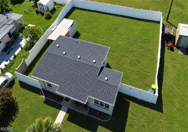 Photo 2 of Single family home for sale at 21067 Gladis Ave, Port Charlotte, FL 33952 | MLS# 2026039863 | Listing updated on 2026-10-17