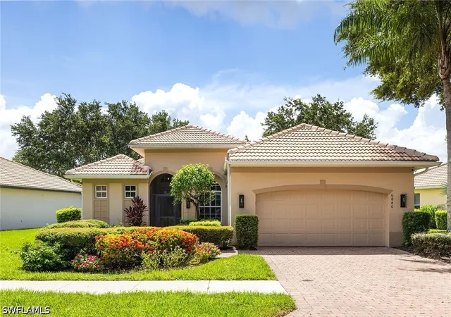 Photo 2 of Single family home for sale at 6840 Bent Grass Dr, Naples, FL 34113 | MLS# 226021468 | Listing updated on 2026-10-04