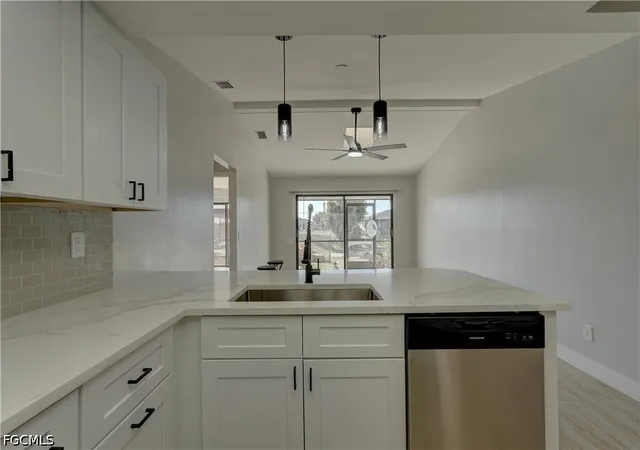Photo 3 of Condo for sale at 804 Mohawk Pkwy #105, Cape Coral, FL 33914 | MLS# 2026039886 | Listing updated on 2026-10-03