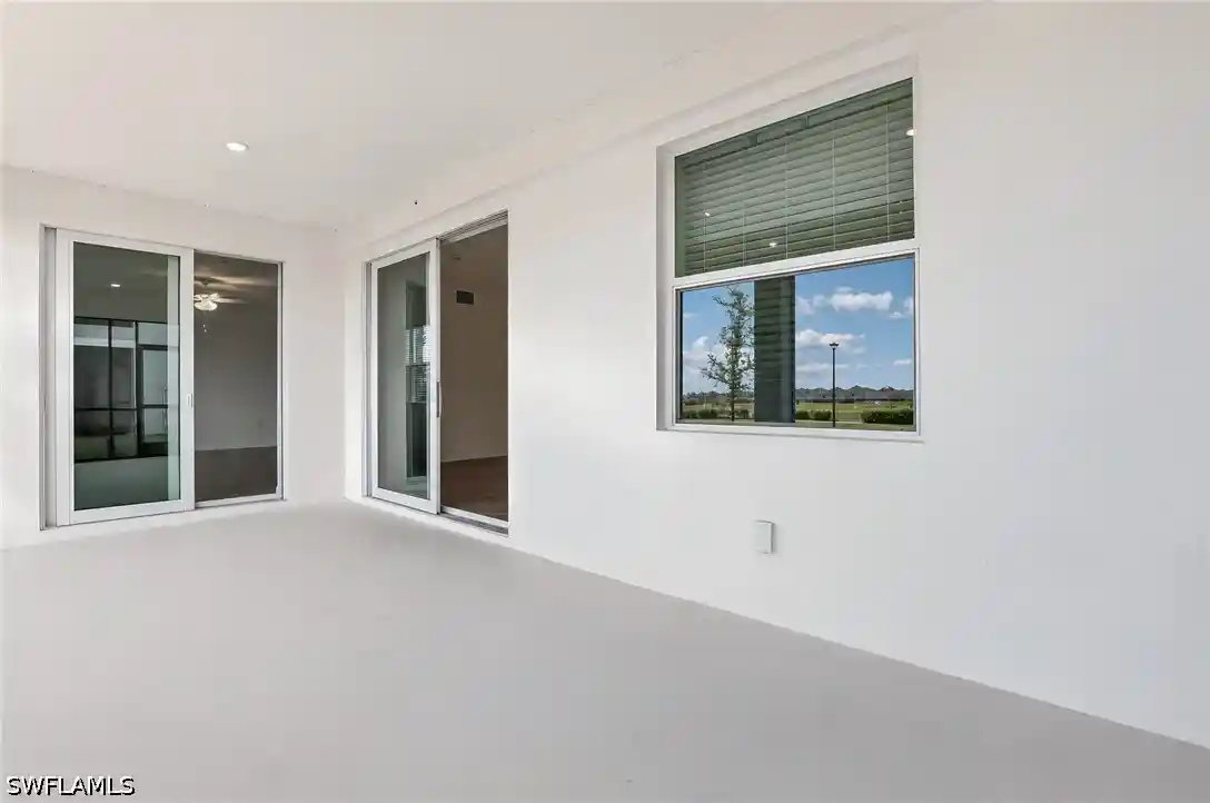 Listing Photo 2 - Condo for sale in 15888 Grn Acres Ave located at 15888 Grn Acres Ave, Punta Gorda, FL 33982 - Unit #4211