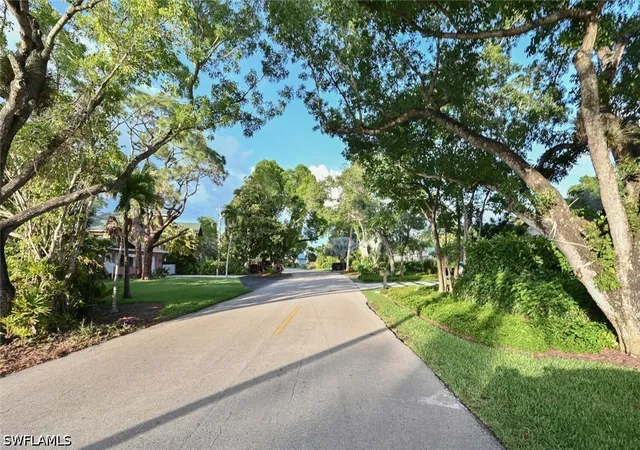 Photo 4 of Land for sale at 1268 13th Avenue N, Naples, FL 34102 | MLS# 226033308 | Listing updated on 2026-09-22