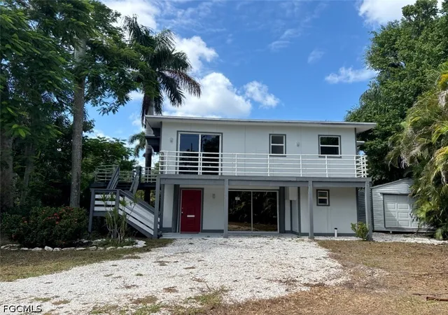 Photo 4 of Single family home for sale at 10925 Russell Rd, Bokeelia, FL 33922 | MLS# 2026039973 | Listing updated on 2026-09-22