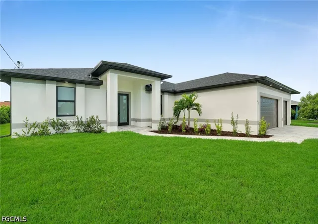 Photo 2 of Single family home for sale at 634 SE 1st Terrace, Cape Coral, FL 33990 | MLS# 2026039979 | Listing updated on 2026-09-22