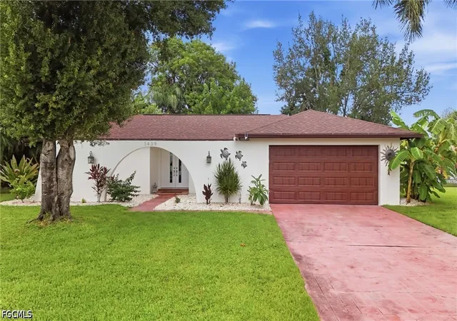 Photo 1 of Single family home for sale at 1439 Claret Ct, Fort Myers, FL 33919 | MLS# 2026039983 | Listing updated on 2026-10-10