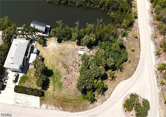 Photo 4 of Land for sale at 3921 Stabile Rd, Saint James City, FL 33956 | MLS# 2026039988 | Listing updated on 2026-09-22