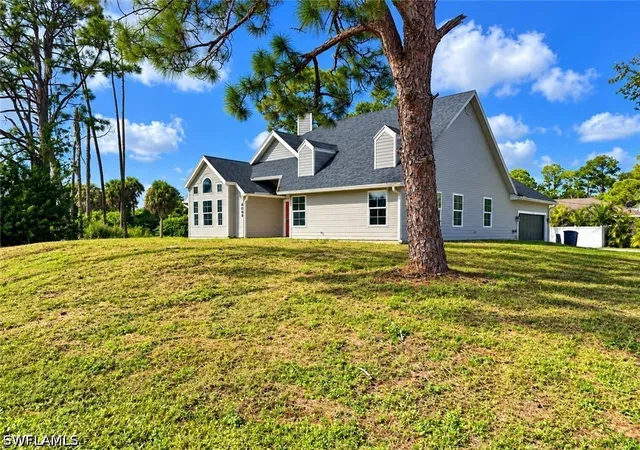 Photo 3 of Single family home for sale at 6049 Stratton Rd, Fort Myers, FL 33905 | MLS# 226034214 | Listing updated on 2026-10-04