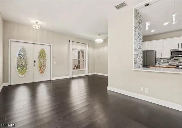 Photo 4 of Single family home for sale at 2065 Cape Heather Cir, Cape Coral, FL 33991 | MLS# 2026040020 | Listing updated on 2026-10-06