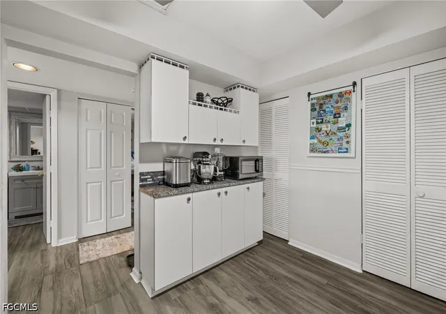 Listing Photo 1 - Condo for sale in building located at 2069 W Lakeview Blvd, North Fort Myers, FL 33903 - Unit #5