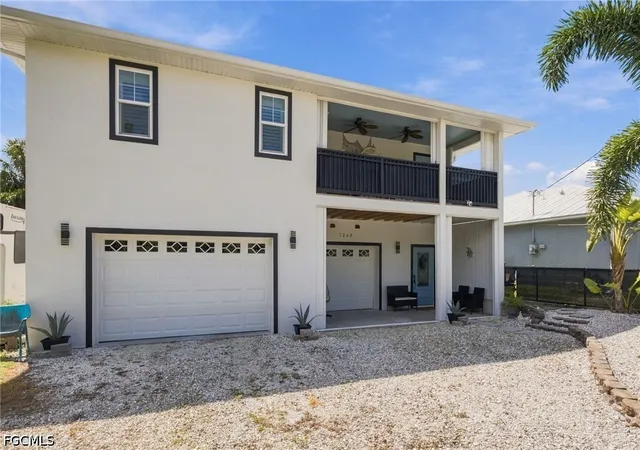 Photo 1 of Single family home for sale at 7263 Hibiscus Ave, Bokeelia, FL 33922 | MLS# 2026040188 | Listing updated on 2026-10-11