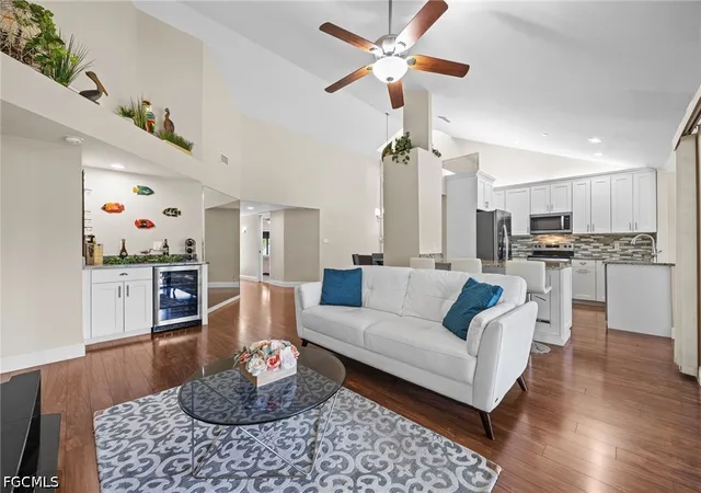 Photo 1 of Townhouse for sale at 16928 Villas Sq, Fort Myers, FL 33908 | MLS# 2026040207 | Listing updated on 2026-10-11