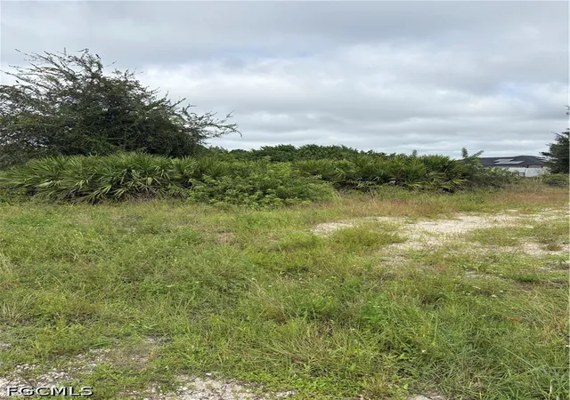 Photo 1 of Land for sale at 3310 8th Street Sw, Lehigh Acres, FL 33976 | MLS# 2026040390 | Listing updated on 2026-10-13