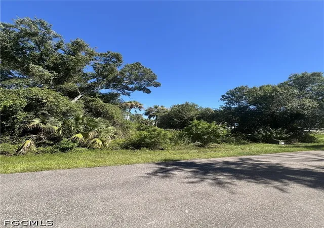 Photo 1 of Land for sale at 1242 Tyrone St, Port Charlotte, FL 33952 | MLS# 2026040810 | Listing updated on 2026-10-19