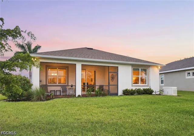 Photo 2 of Single family home for sale at 18121 Everson Miles Cir, North Fort Myers, FL 33917 | MLS# 2026040813 | Listing updated on 2026-10-15
