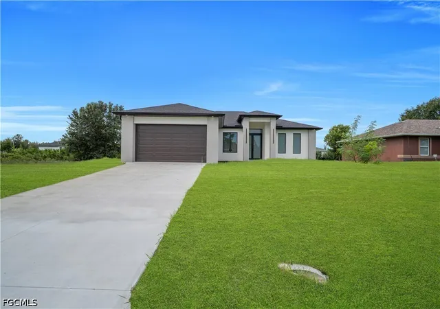 Photo 1 of Sale Pending at 2611 39th Street Sw, Lehigh Acres, FL 33976 | MLS# 2026040900 | Listing updated on 2026-10-16