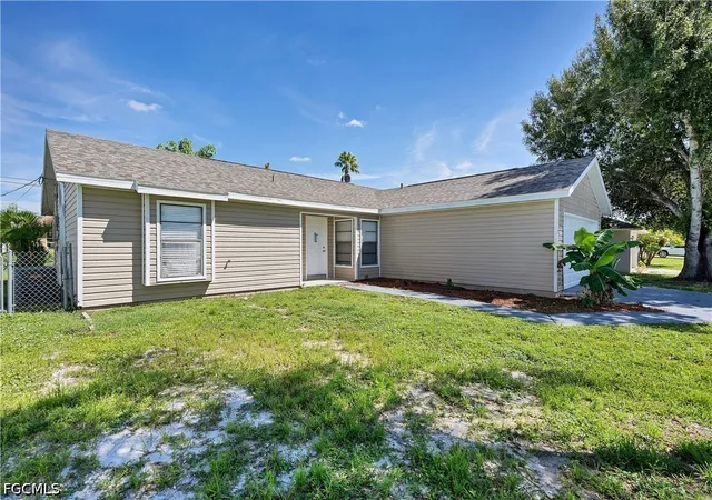 Photo 1 of Single family home for sale at 317 NE 10th Street, Cape Coral, FL 33909 | MLS# 2026040902 | Listing updated on 2026-10-16