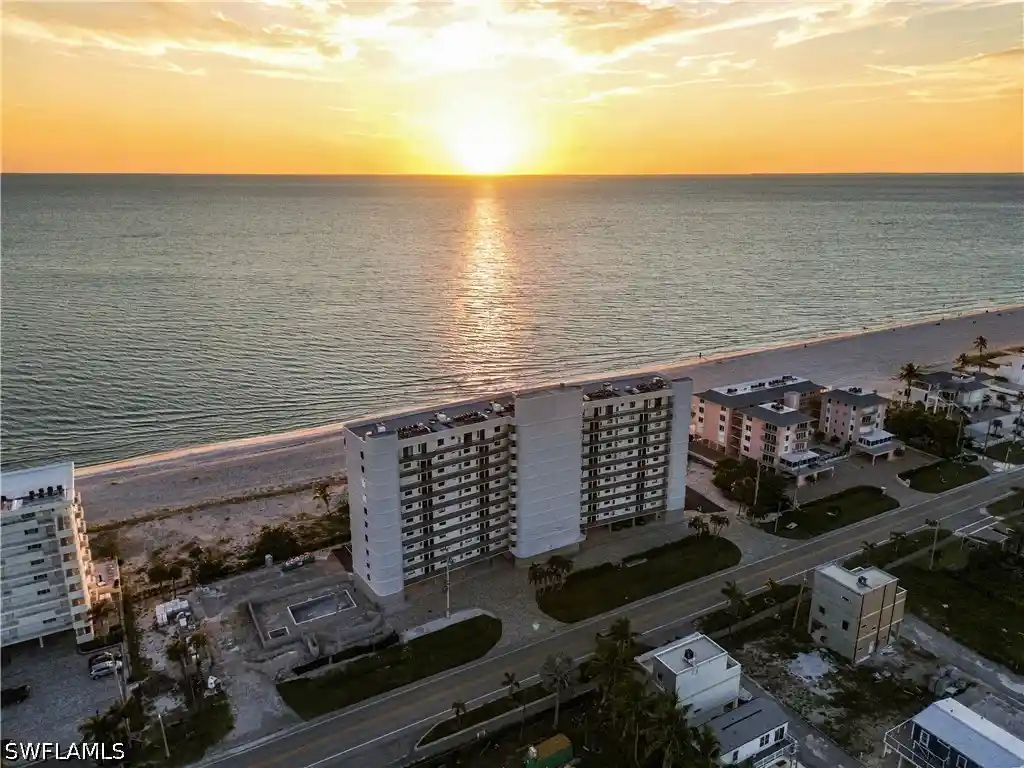 Listing Photo 37 - Condo for sale in 26300 Hickory Blvd located at 26300 Hickory Blvd, Bonita Springs, FL 34134 - Unit #506
