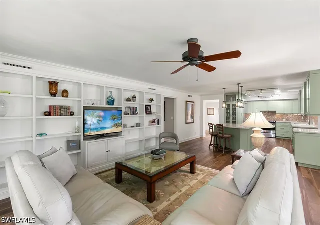 Listing Photo 5 - Condo for sale in building located at 104 Wilderness Dr, Naples, FL 34105 - Unit #341