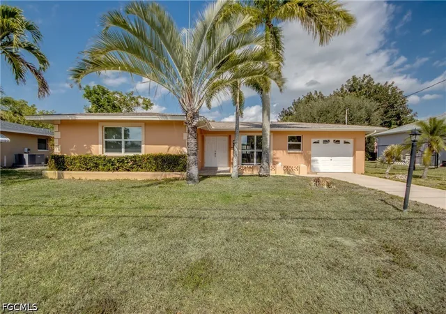 Photo 1 of Sale Pending at 4156 Country Clb Blvd Se, Cape Coral, FL 33904 | MLS# 2026041459 | Listing updated on 2026-10-09